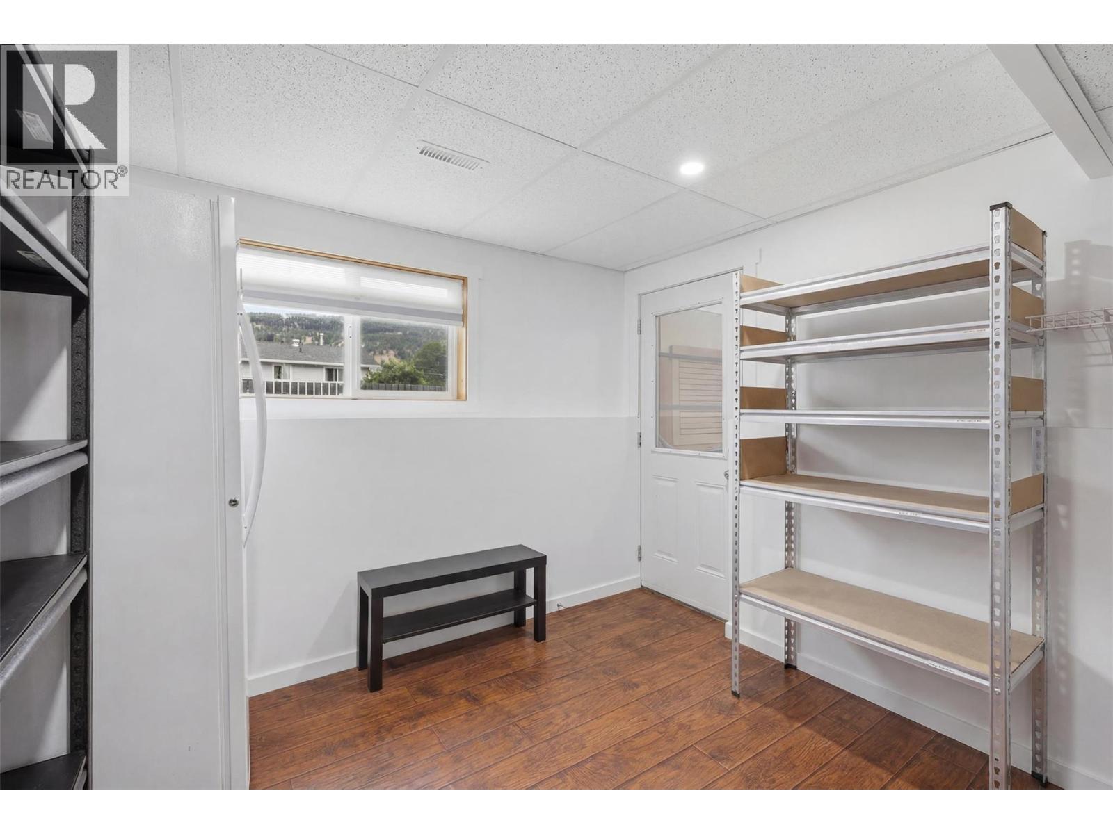 285 Huckleberry Place - 39