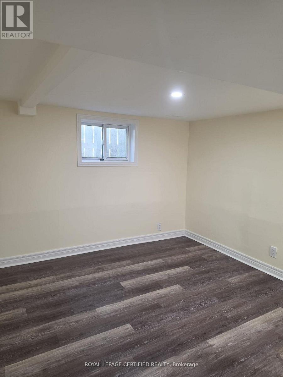 3272 BABY STREET - 17