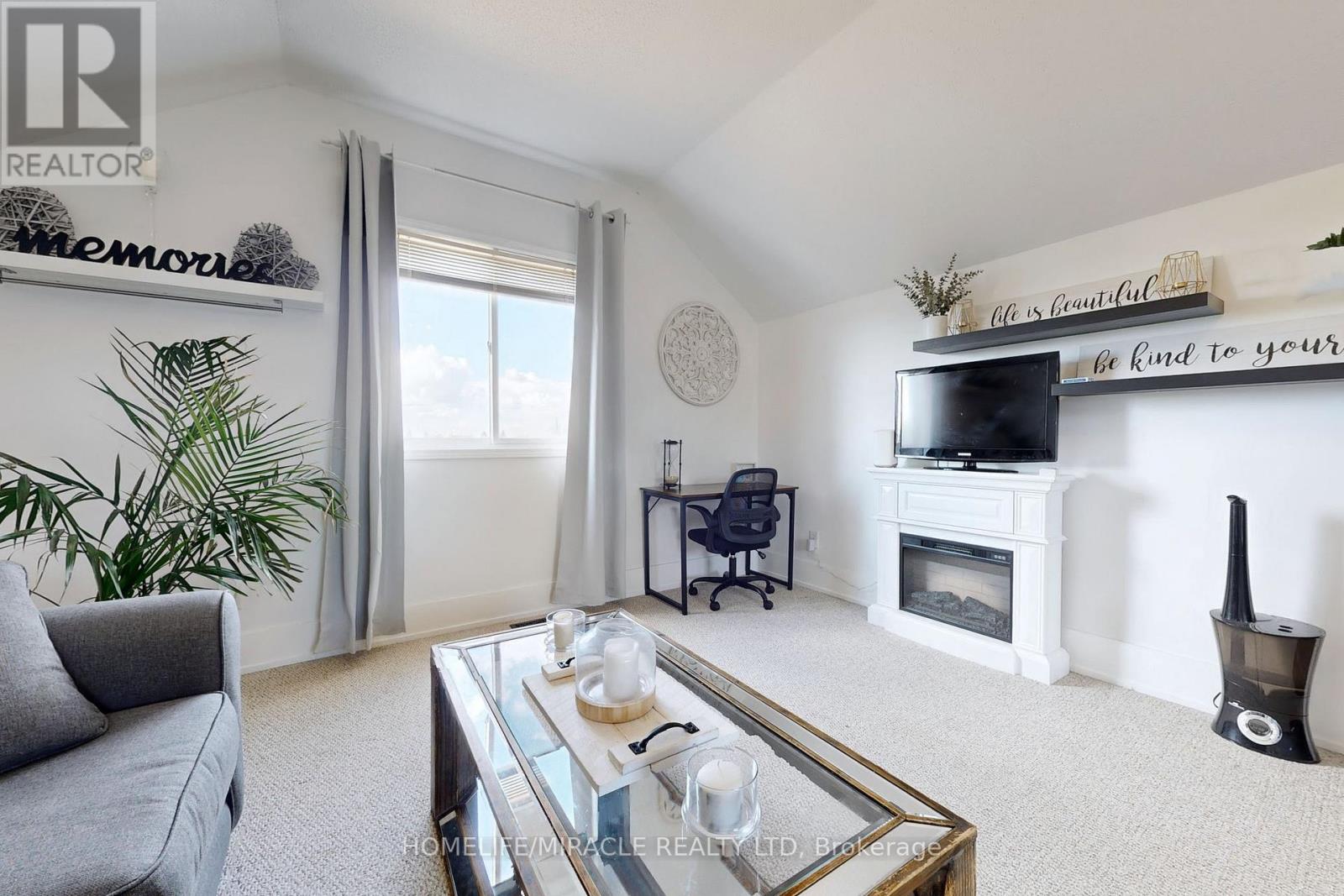 658 MORTIMER DRIVE - 27
