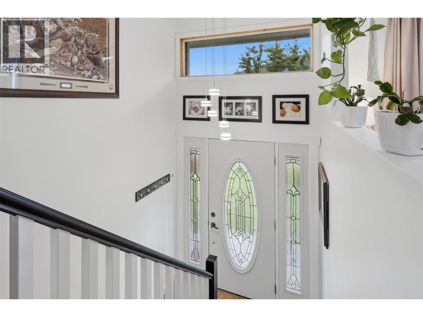 285 Huckleberry Place - 5