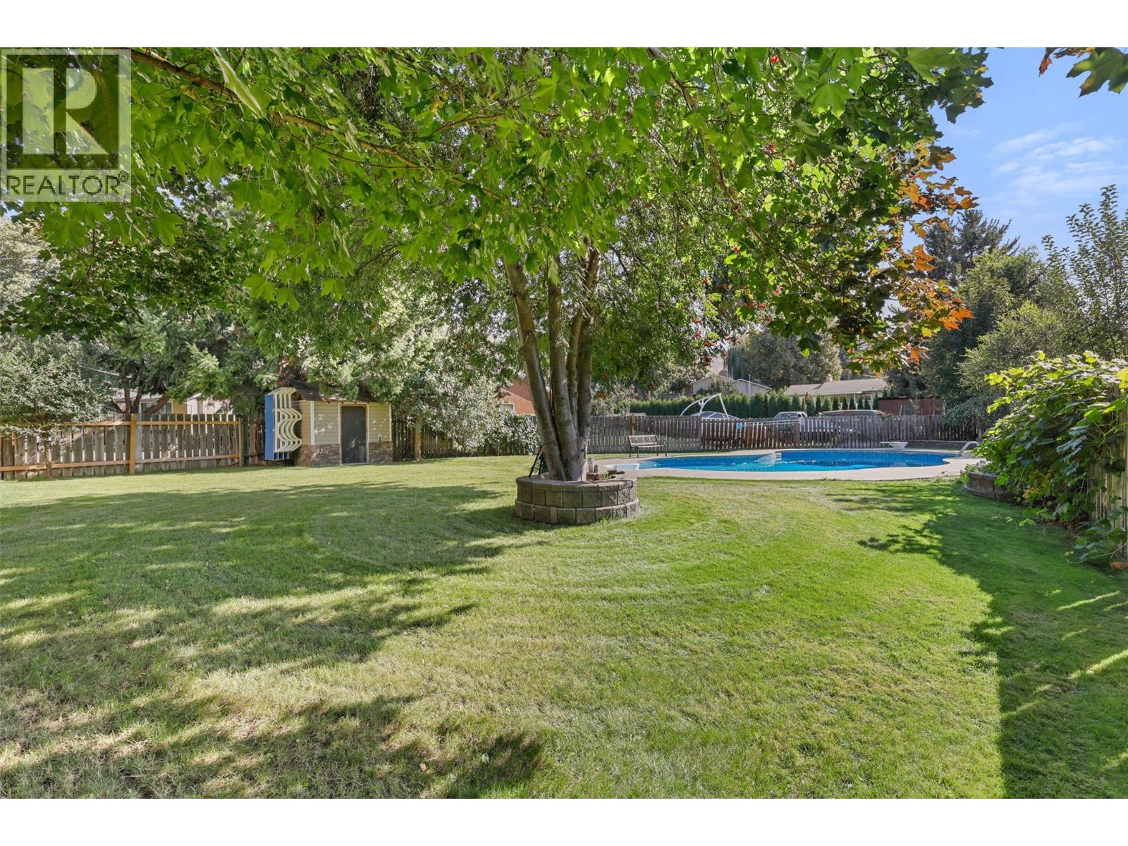 285 Huckleberry Place - 64