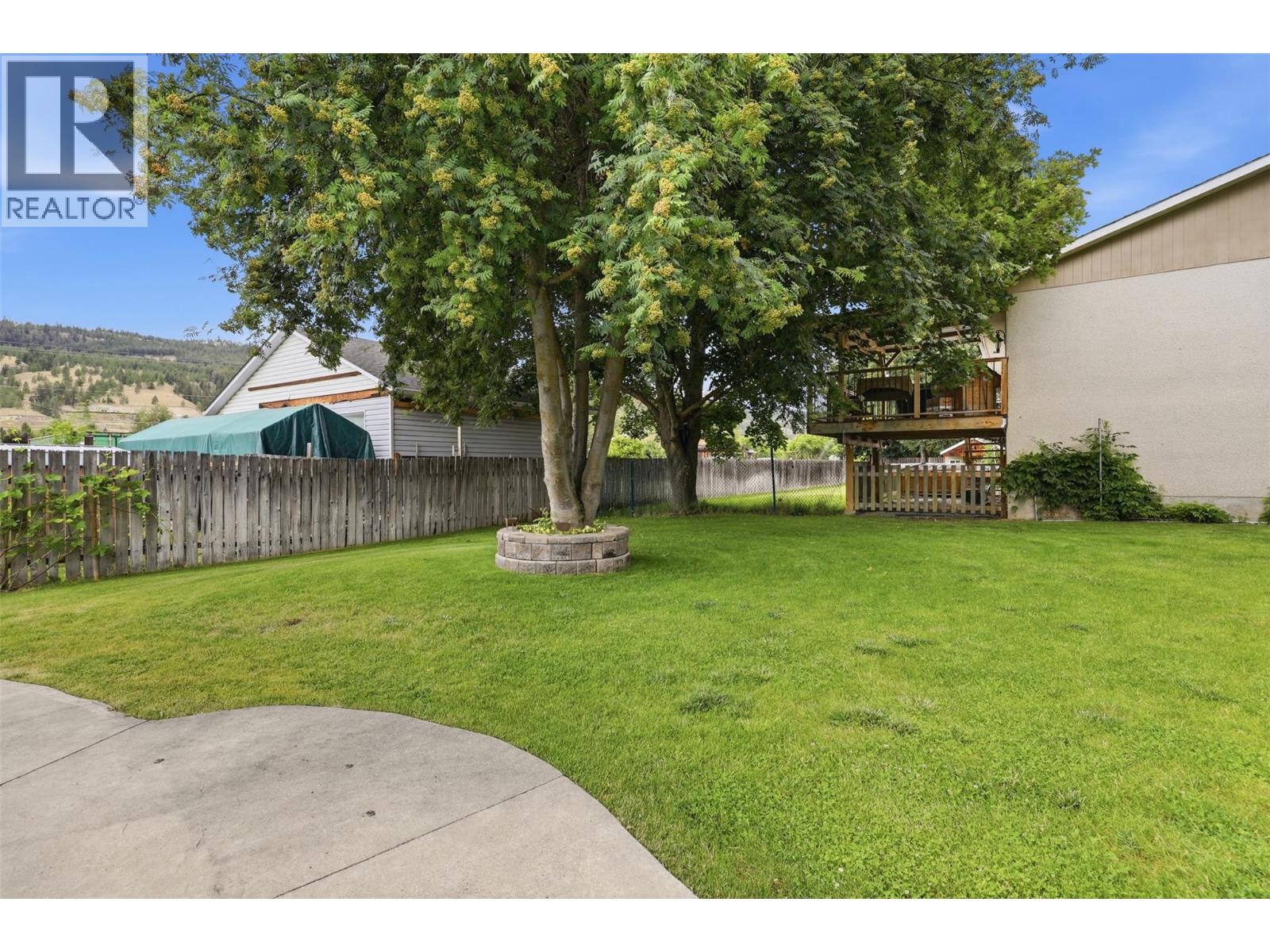 285 Huckleberry Place - 51