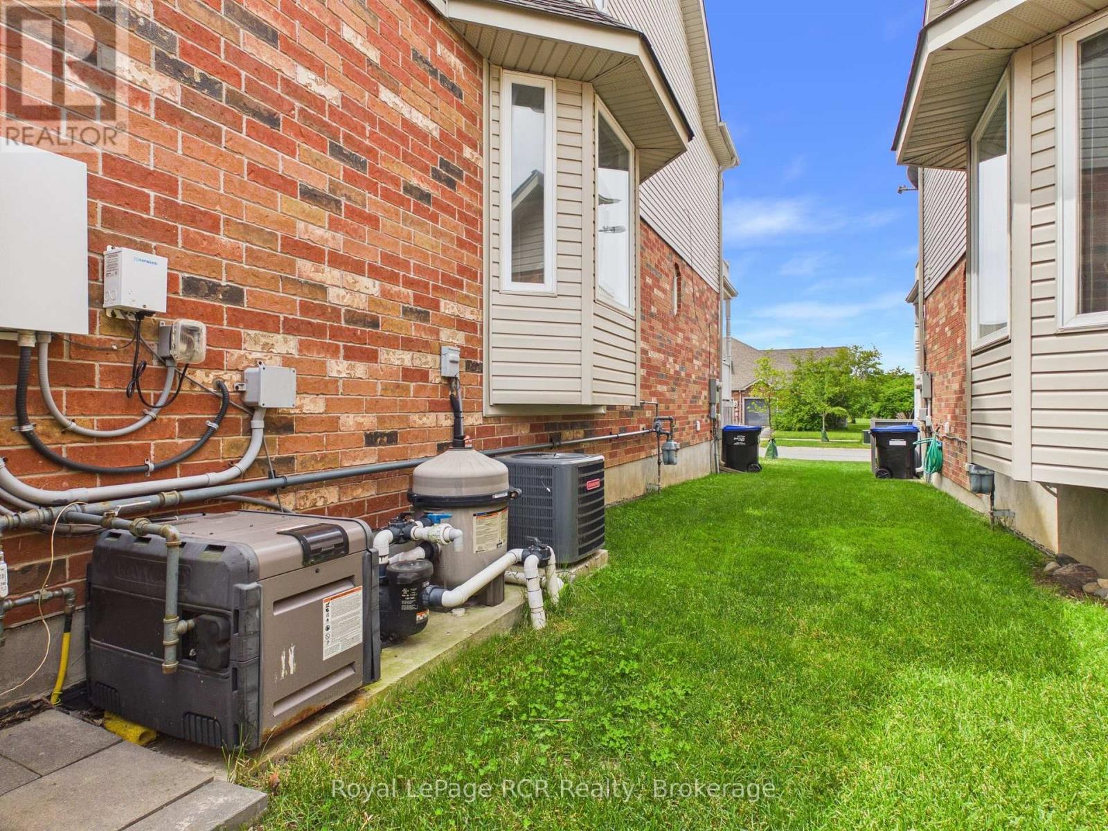 11 WALLACE STREET - 36