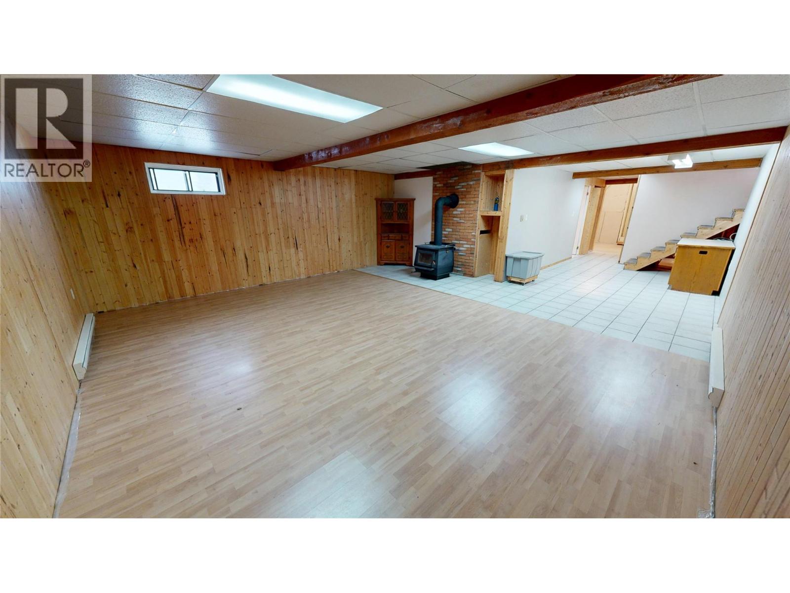 7516 Columbia Avenue - 24
