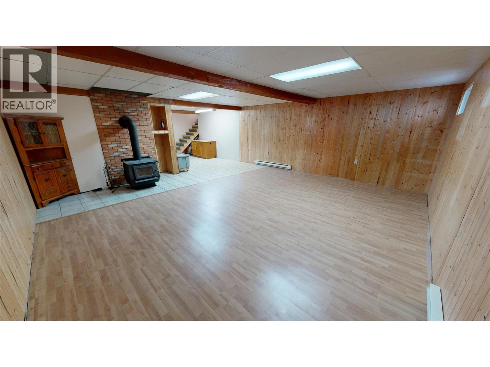 7516 Columbia Avenue - 26