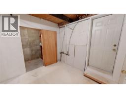 7516 Columbia Avenue, Radium Hot Springs, BC V0A1M0 Photo 31