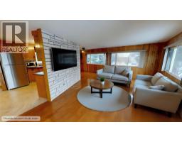 7516 Columbia Avenue, Radium Hot Springs, BC V0A1M0 Photo 12