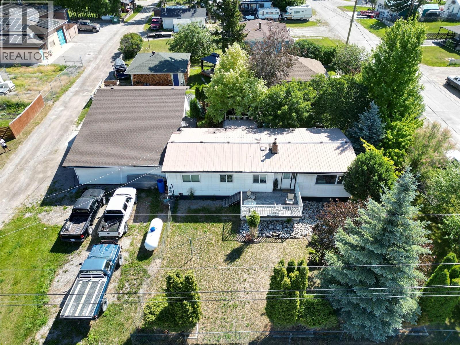 7516 Columbia Avenue - 1