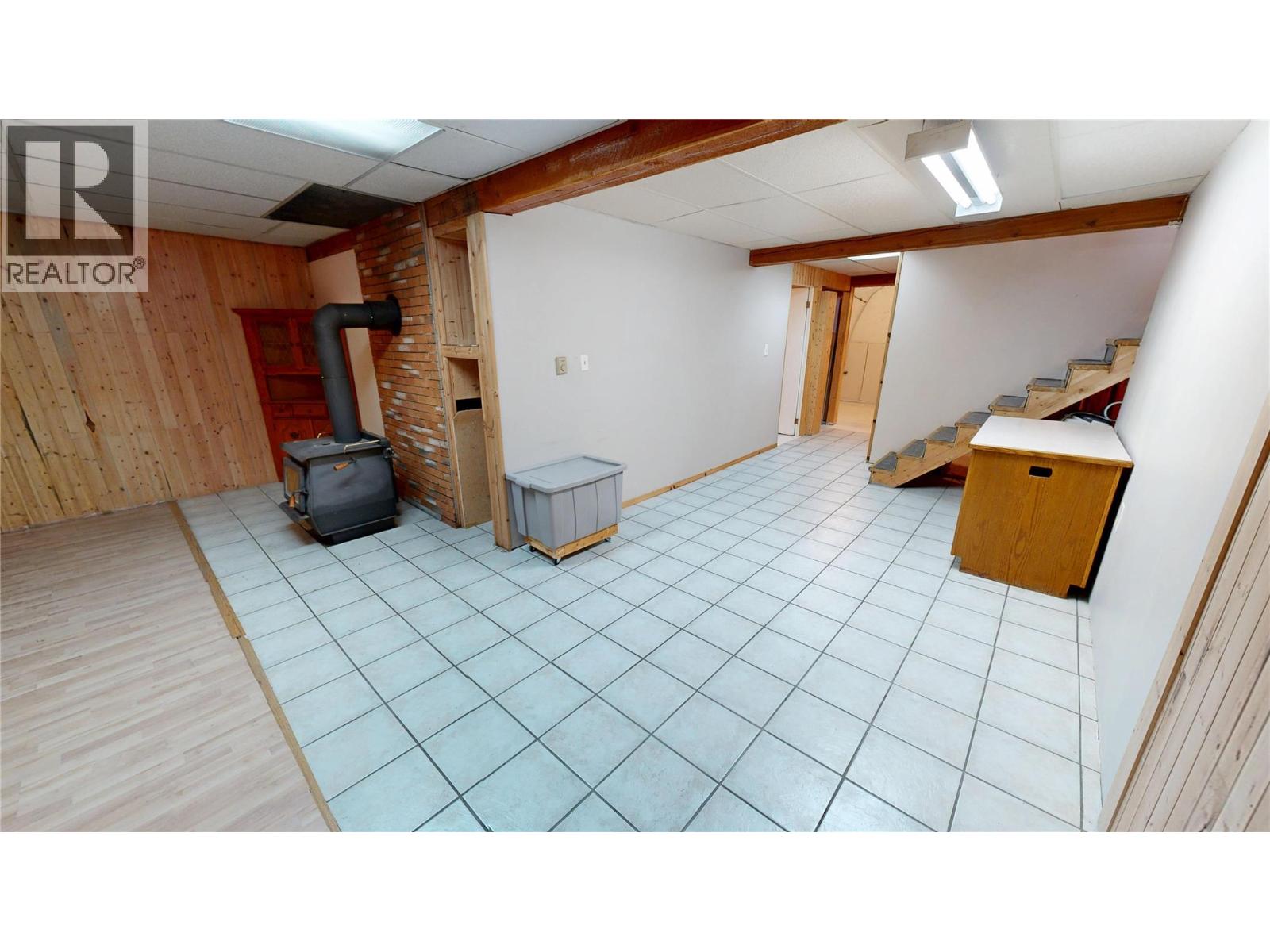7516 Columbia Avenue - 23