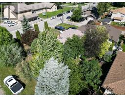 7516 Columbia Avenue, Radium Hot Springs, BC V0A1M0 Photo 37