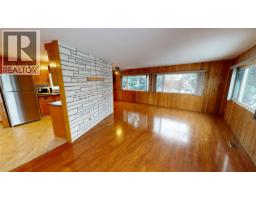 7516 Columbia Avenue, Radium Hot Springs, BC V0A1M0 Photo 11