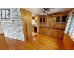 Primary Bedroom - 7516 Columbia Avenue, Radium Hot Springs, BC V0A1M0 Photo 10