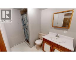 7516 Columbia Avenue, Radium Hot Springs, BC V0A1M0 Photo 33