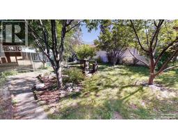 7516 Columbia Avenue, Radium Hot Springs, BC V0A1M0 Photo 46