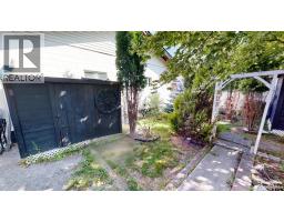 7516 Columbia Avenue, Radium Hot Springs, BC V0A1M0 Photo 47