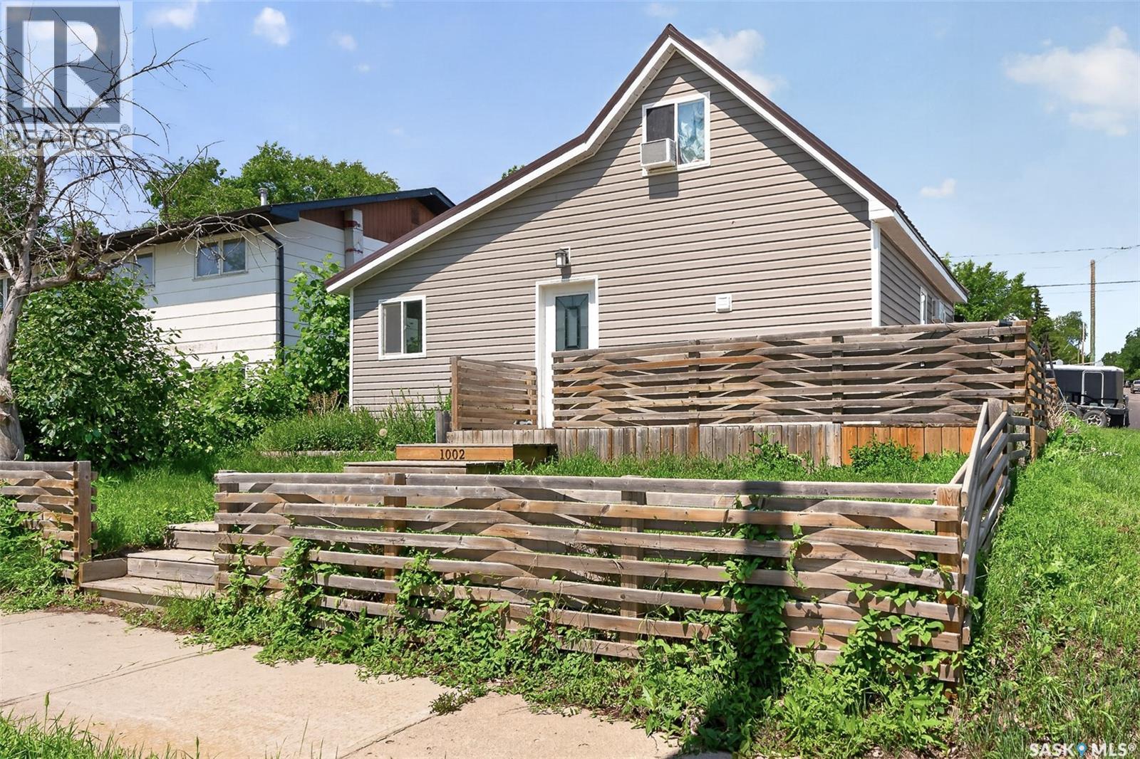 1002 Stadacona STREET W - 1