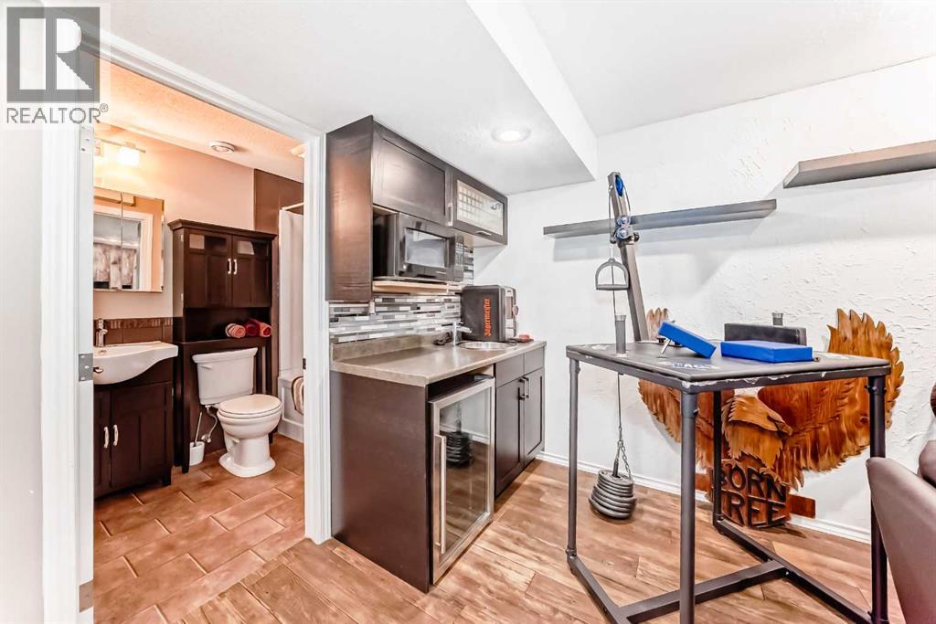 42 Jade Place - 34