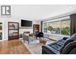 Primary Bedroom - 3644 Westsyde Road, Kamloops, BC V2B7H6 Photo 8