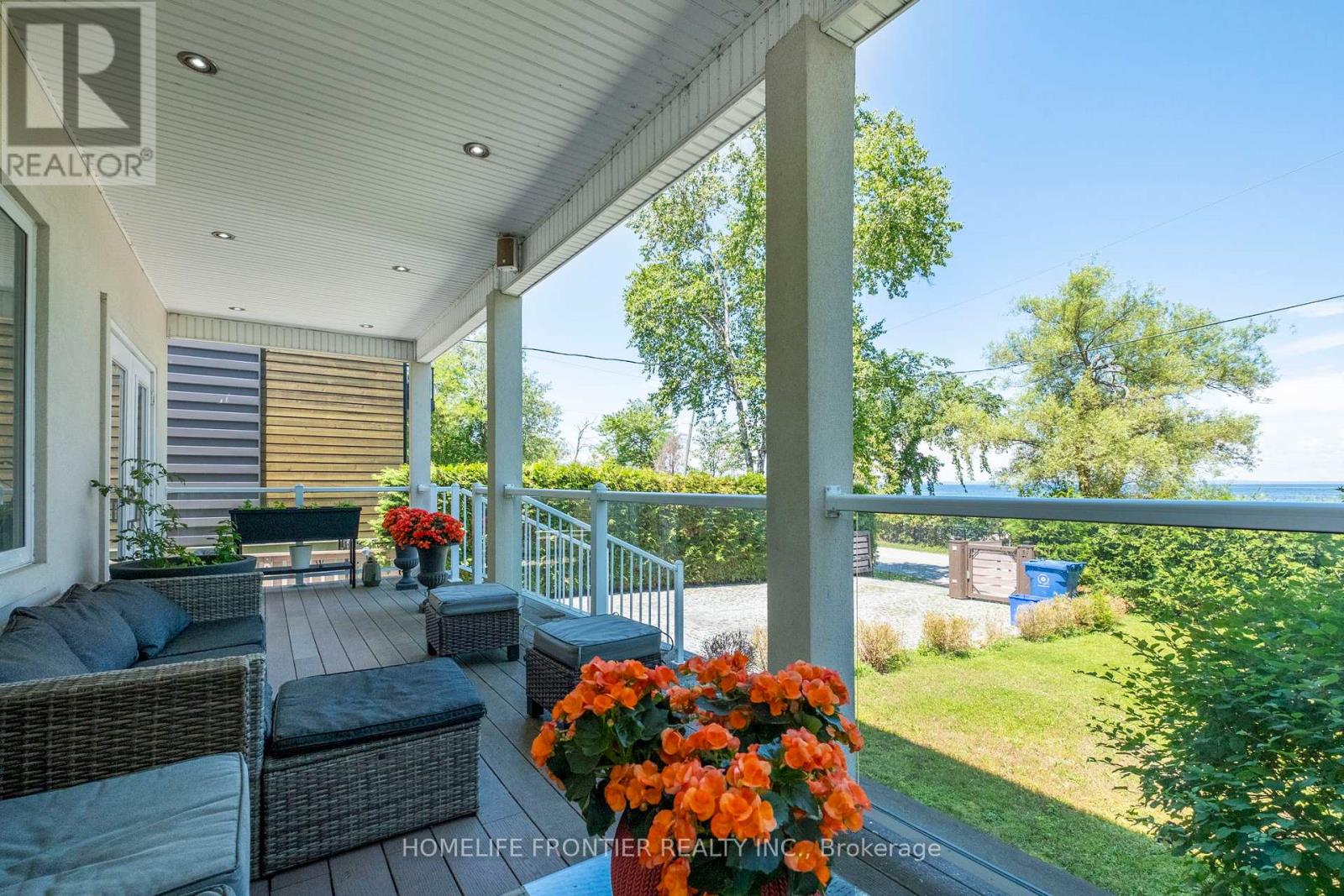 813 LAKE DRIVE E - 5