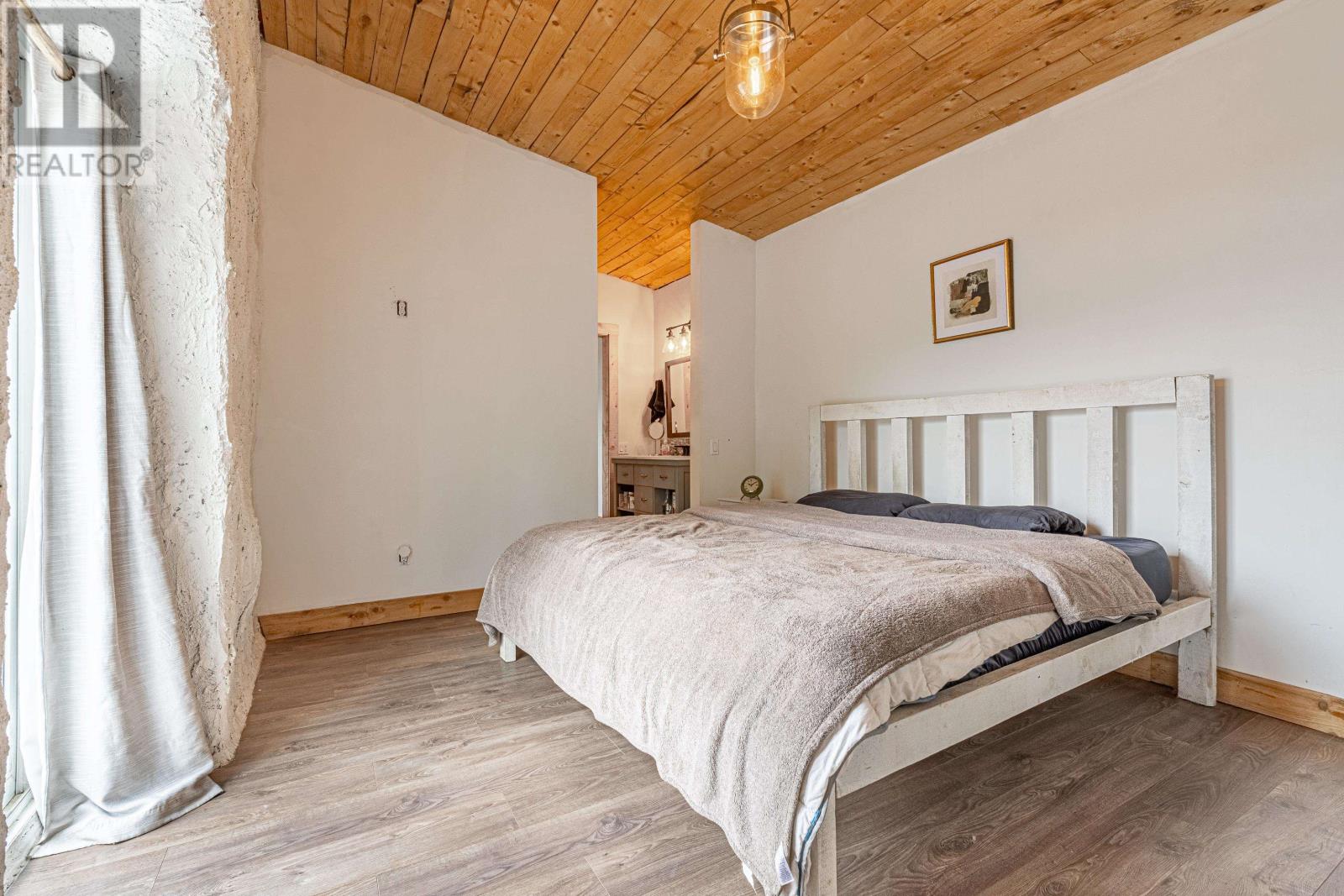 3112 PETERS Road - 26