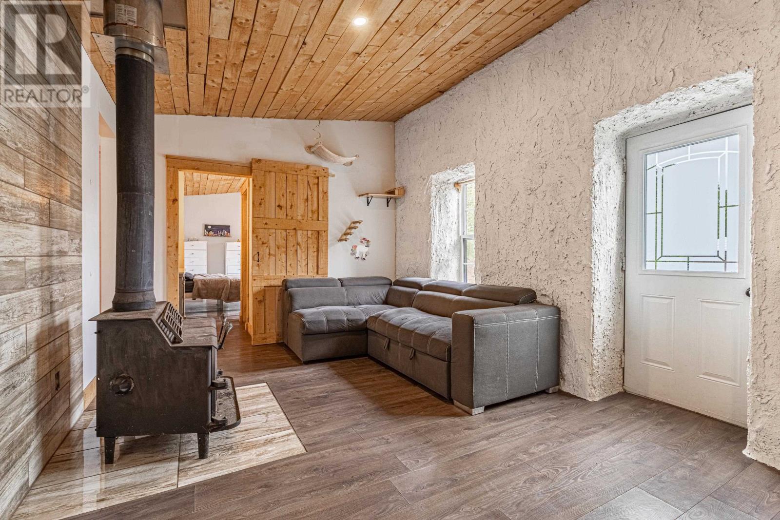 3112 PETERS Road - 24