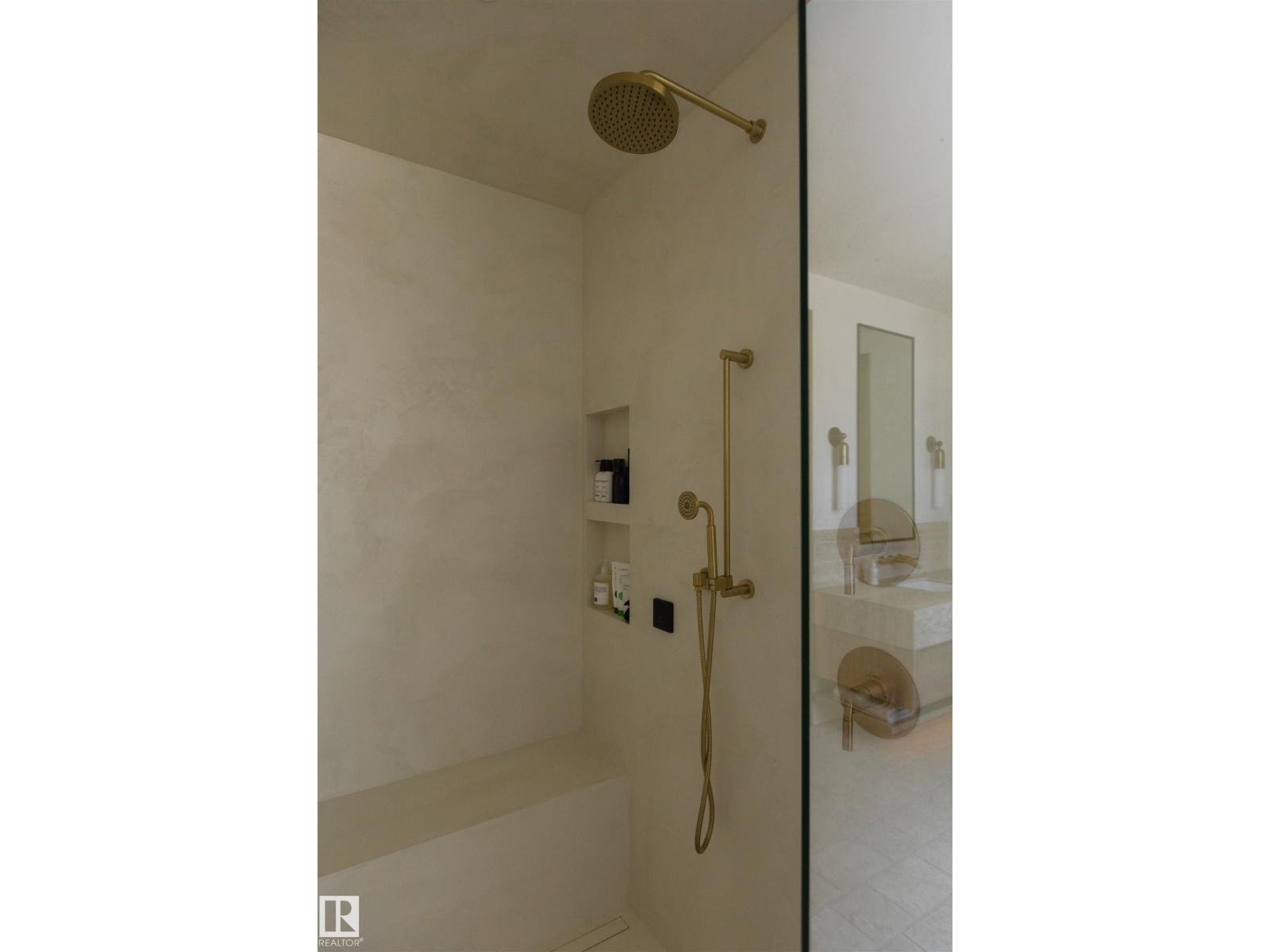 9135 141 ST NW - 27