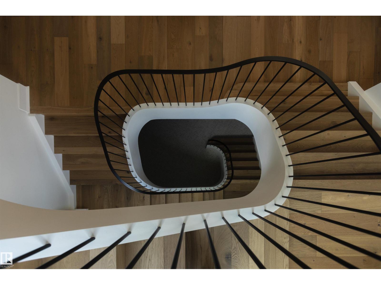 9135 141 ST NW - 17