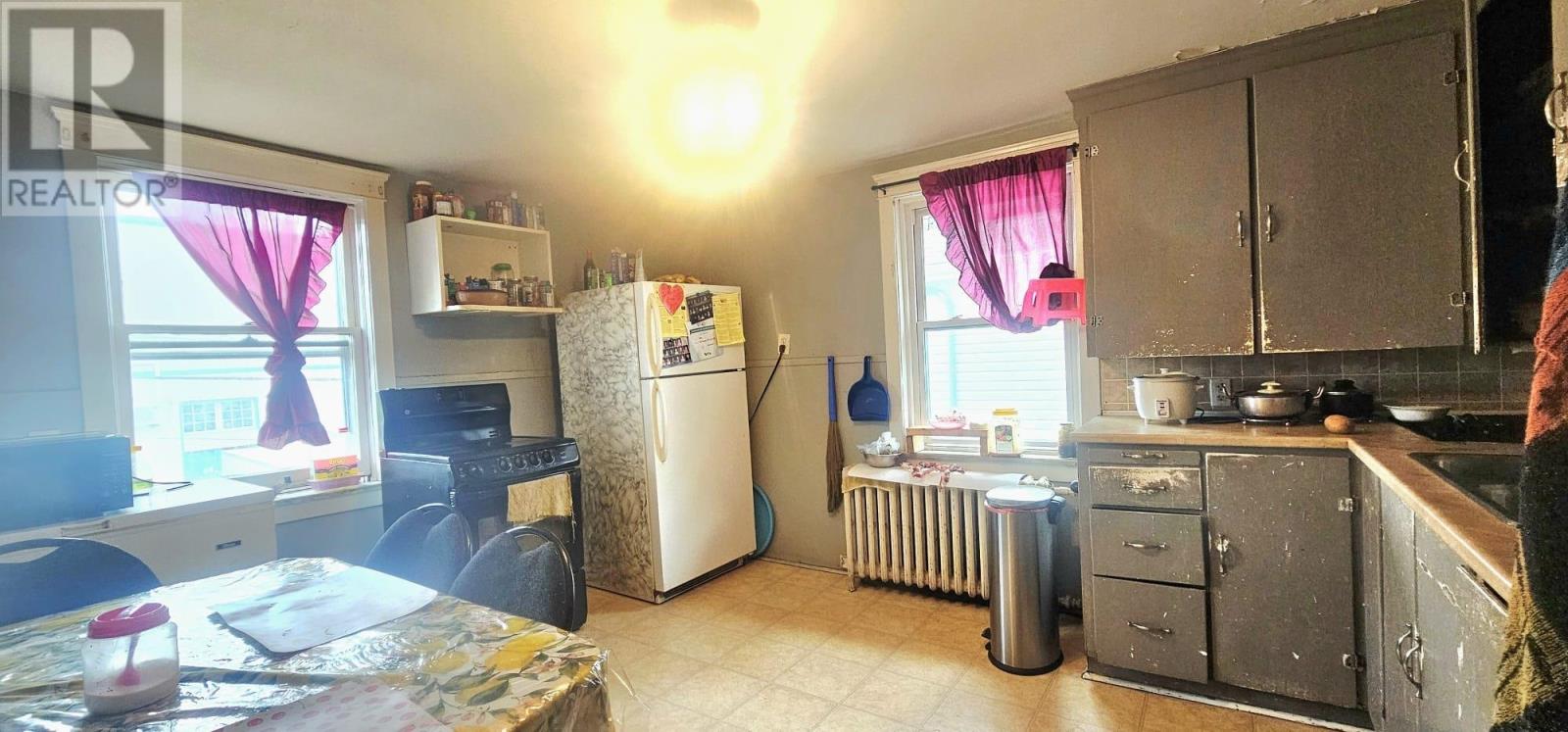 224 Kent Street, 157 Hillsborough Street - 15
