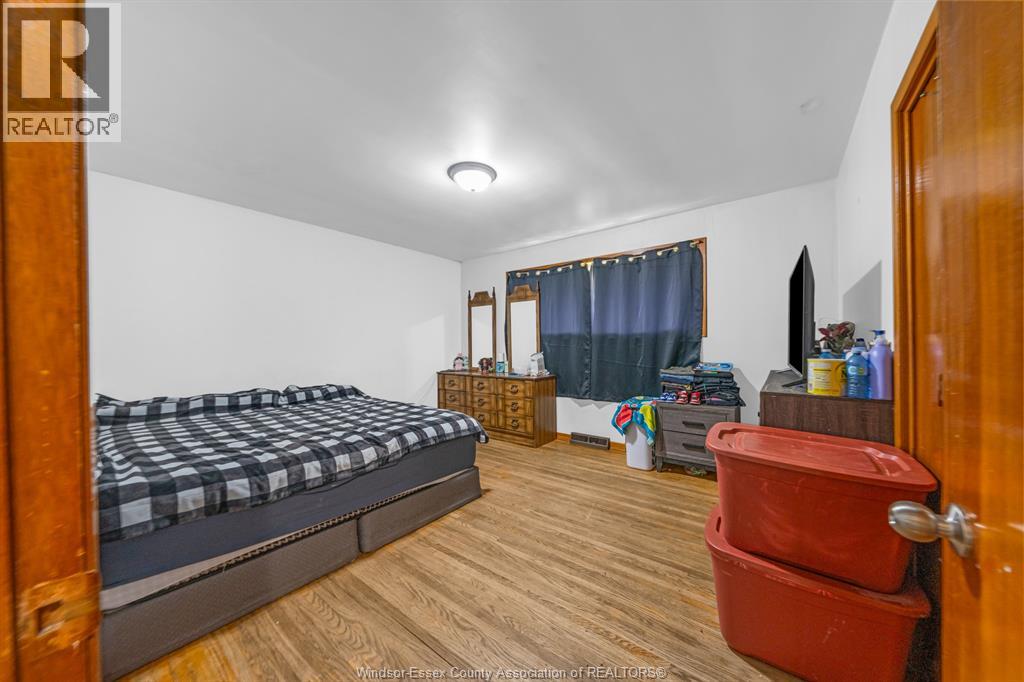 71 Danforth AVENUE - 10