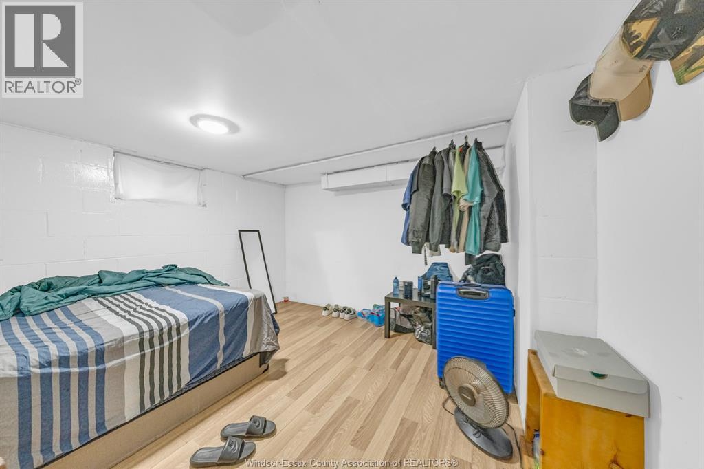 71 Danforth AVENUE - 17