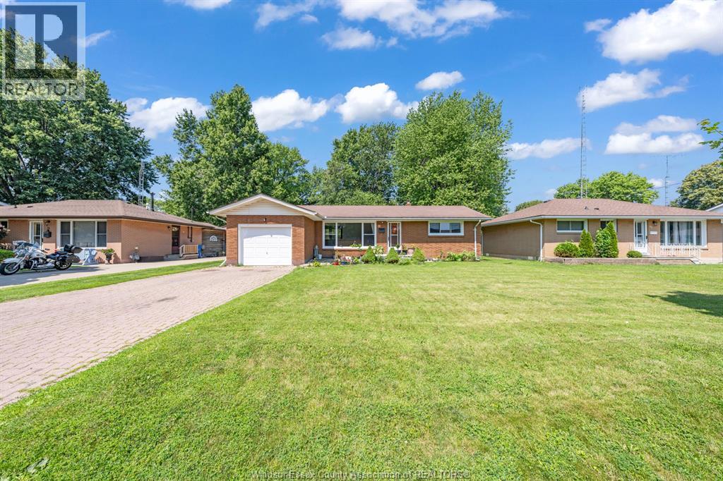 71 Danforth AVENUE - 27