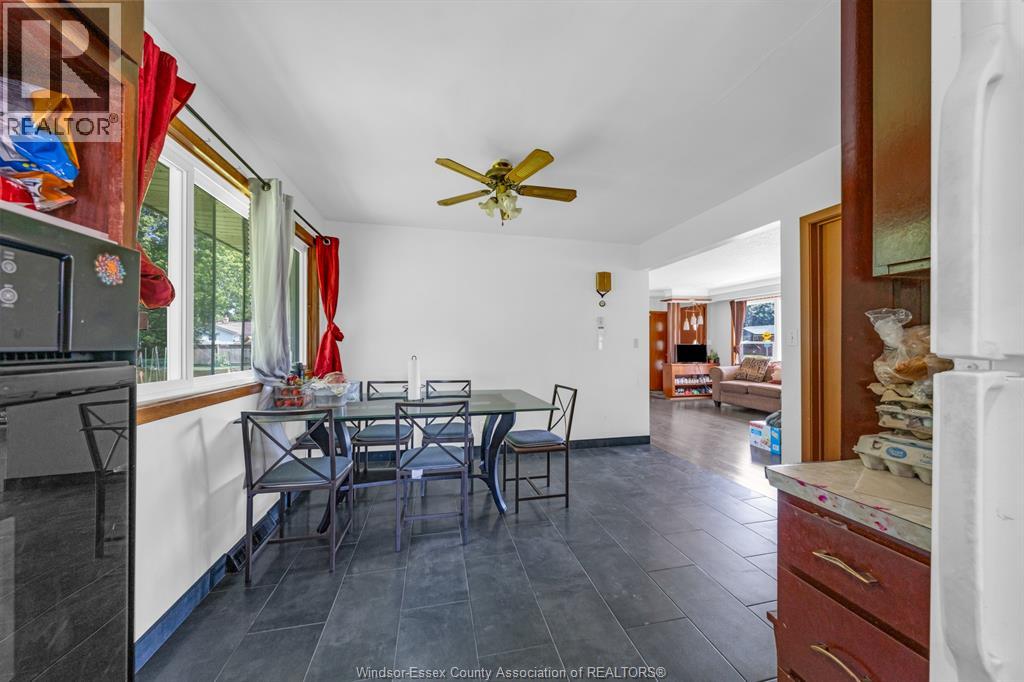 71 Danforth AVENUE - 7
