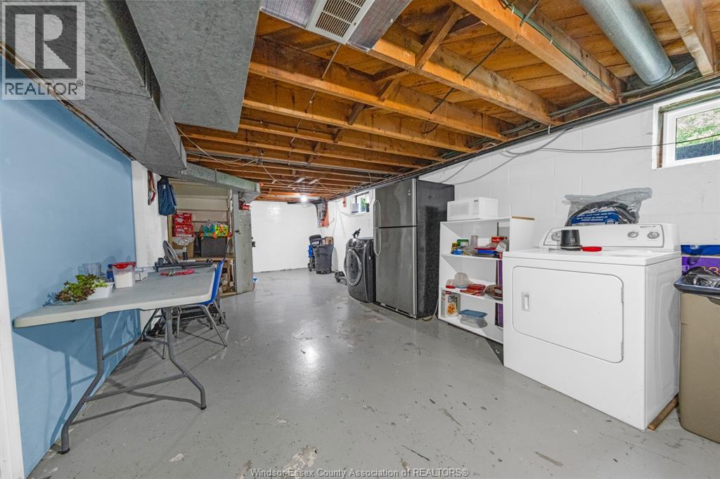71 Danforth AVENUE - 21
