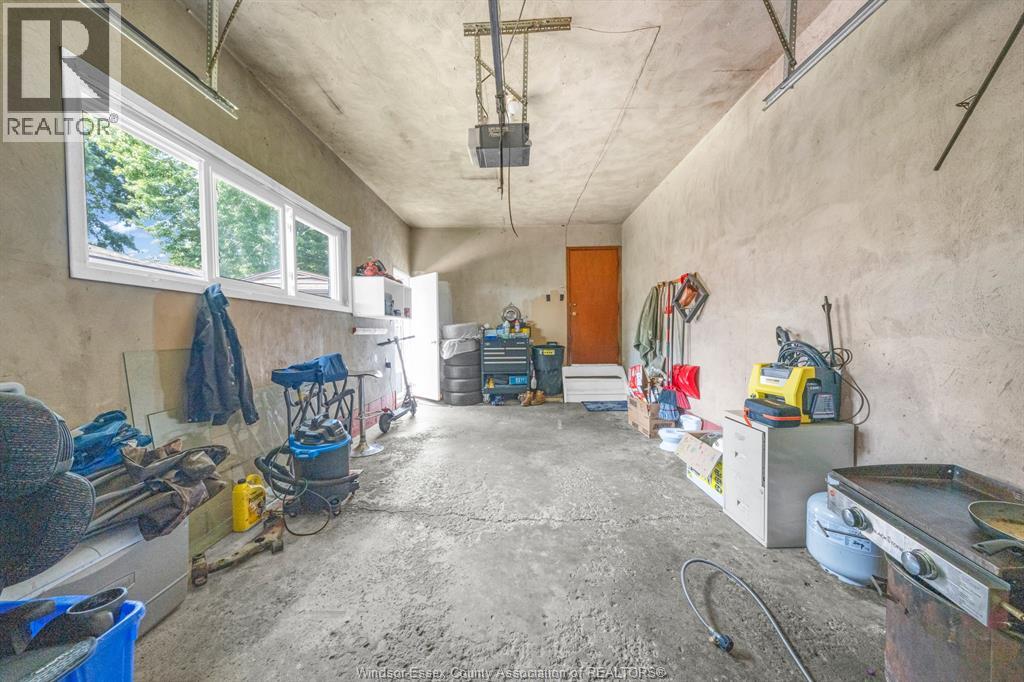 71 Danforth AVENUE - 24