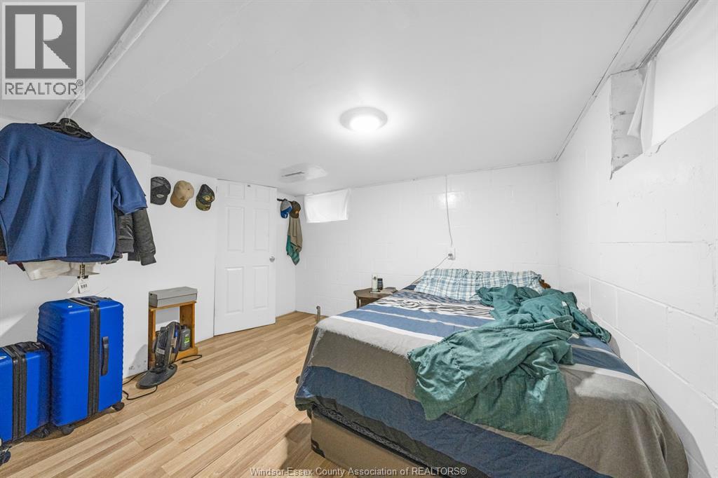 71 Danforth AVENUE - 18