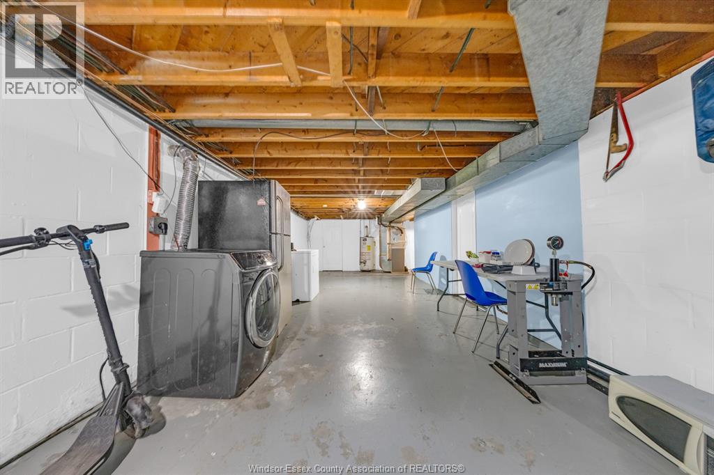 71 Danforth AVENUE - 19