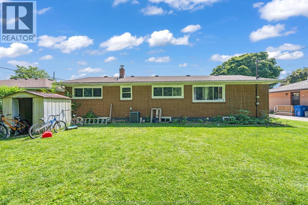 71 Danforth AVENUE - 31