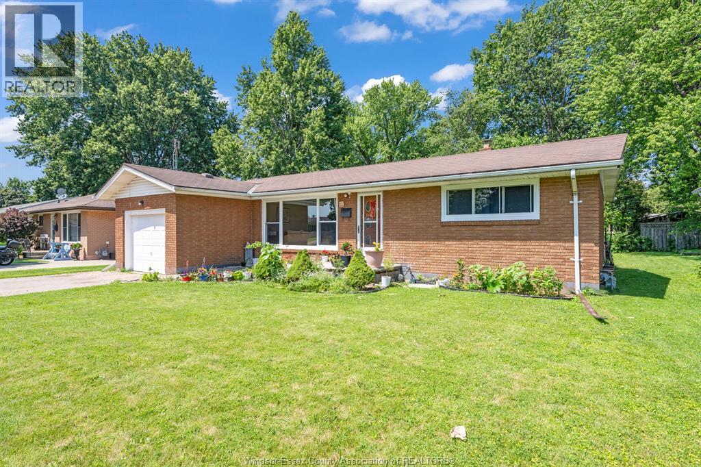 71 Danforth AVENUE - 28
