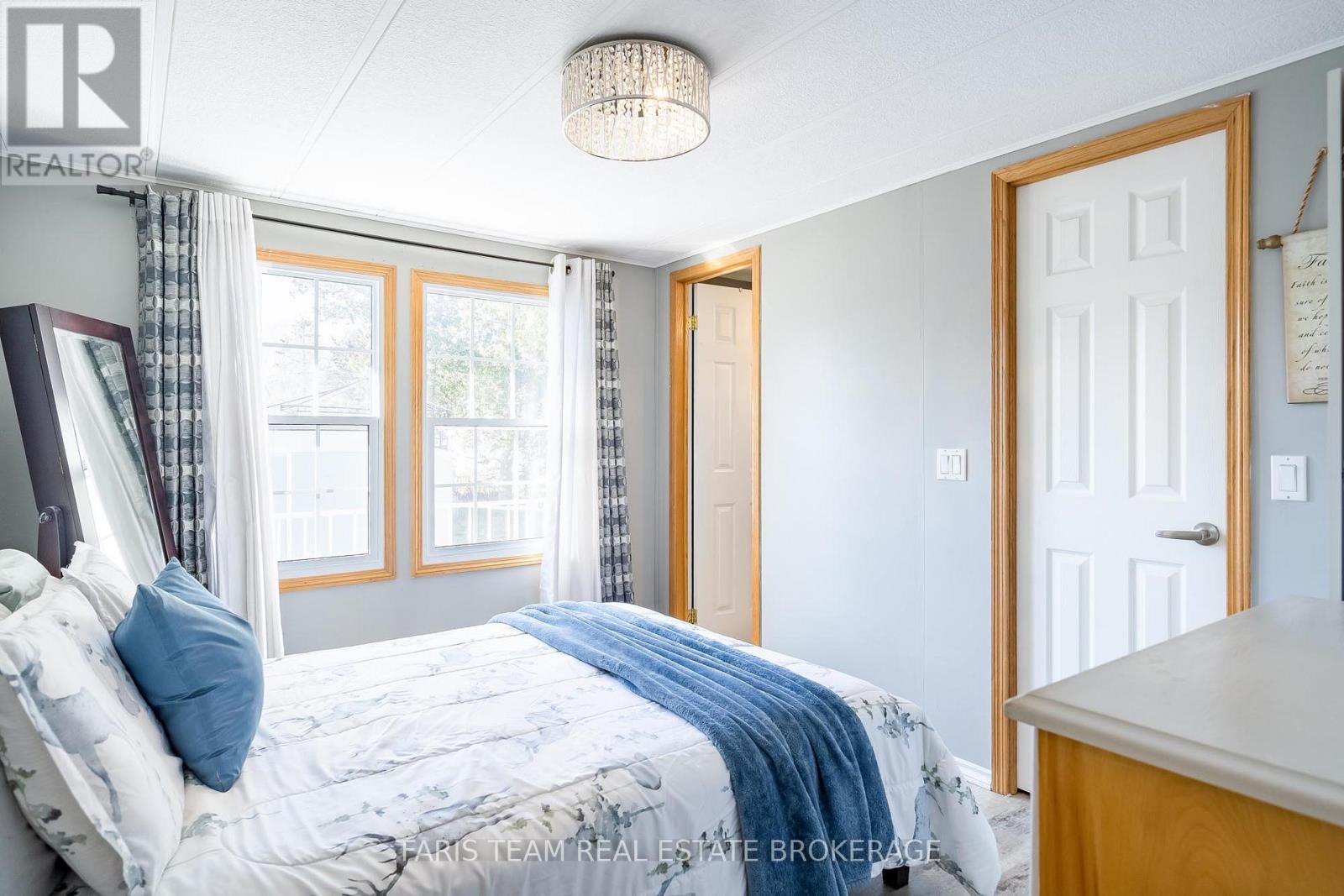 3 ST JAMES PLACE - 17