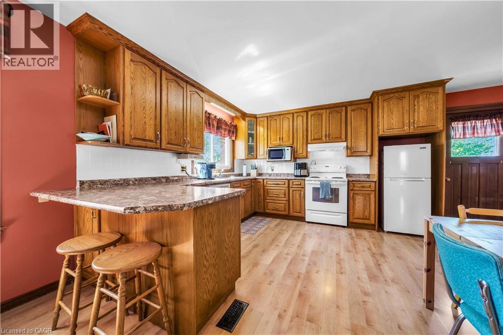 4932 FLY Road - 11