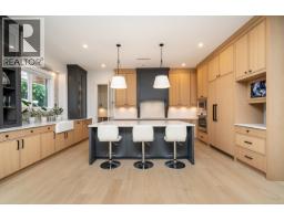 1019 57 Street, Delta, BC V4L1Y3 Photo 9
