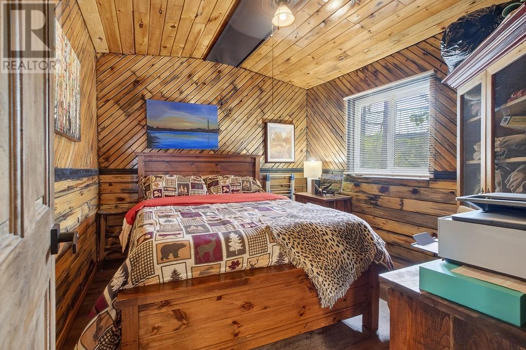 306 Deschenes Lake Road - 8
