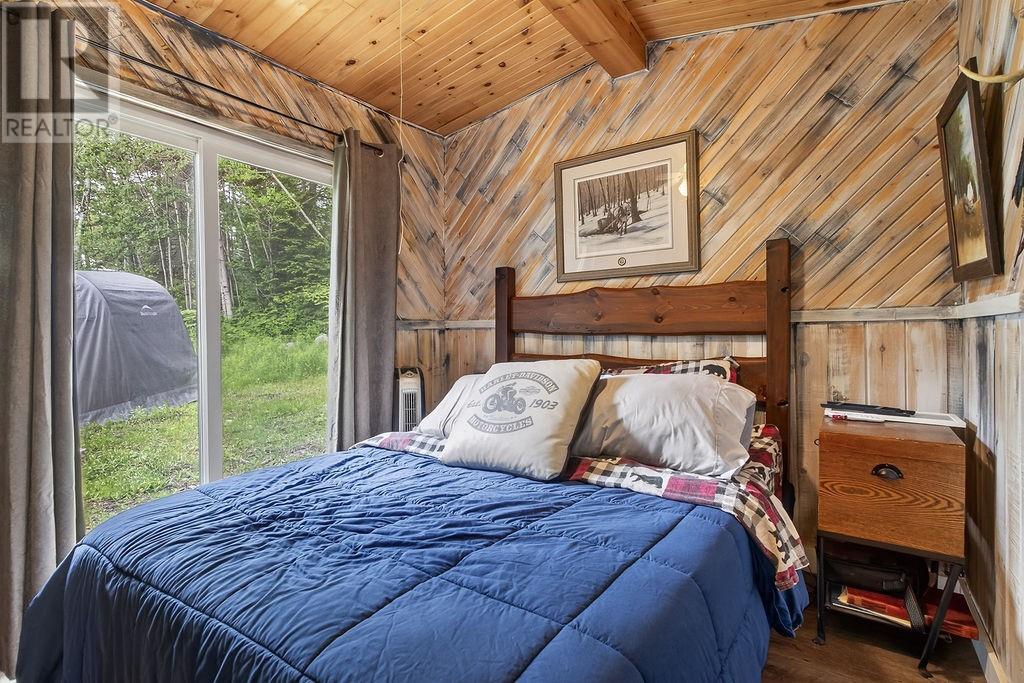 306 Deschenes Lake Road - 9