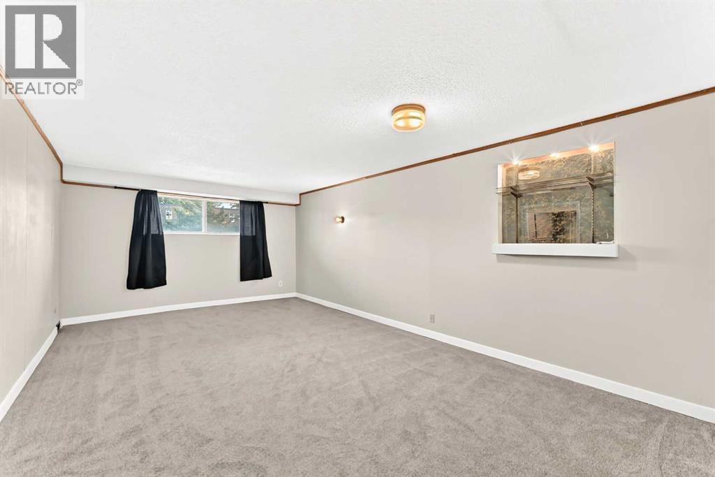 6329 Centre Street NW - 22