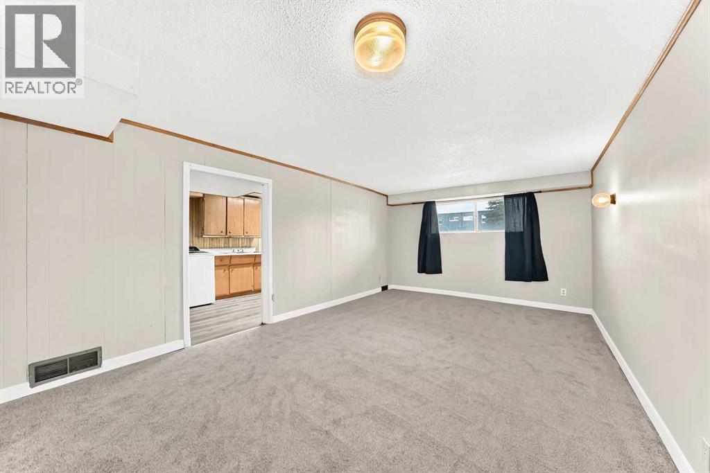 6329 Centre Street NW - 23