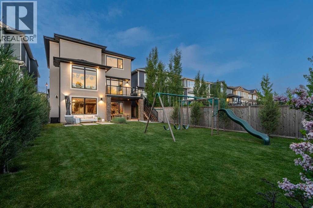 Oversized, west facing backyard
