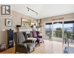 4pc Bathroom - 3652 Yorkton Road, West Kelowna, BC V4T2X2 Photo 6