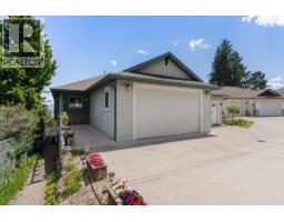 3652 Yorkton Road, West Kelowna, BC V4T2X2 Photo 31