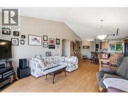 Primary Bedroom - 3652 Yorkton Road, West Kelowna, BC V4T2X2 Photo 7