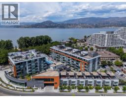 407 3389 Lakeshore Road, Kelowna